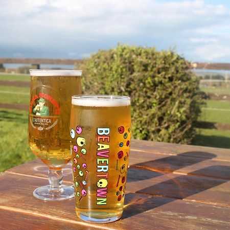 The Chequers Inn Rookley Екстериор снимка